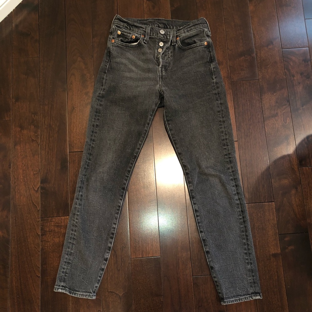 Premium Levi’s | Wedgie